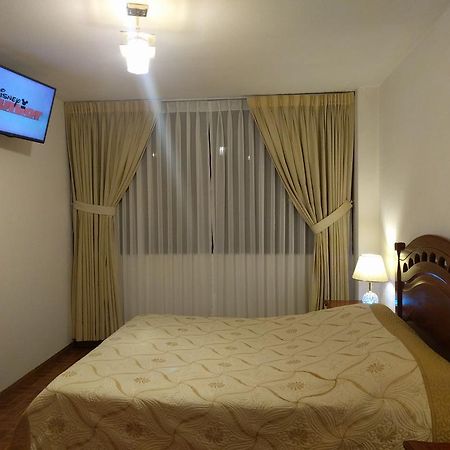 Apartamentos Sercan Cochabamba Bagian luar foto