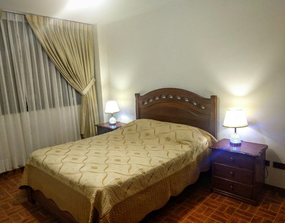 Apartamentos Sercan Cochabamba Bagian luar foto